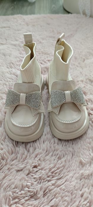 Pantofi tip gheata 27