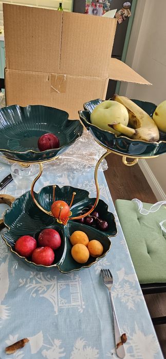 Продам этажерку новую