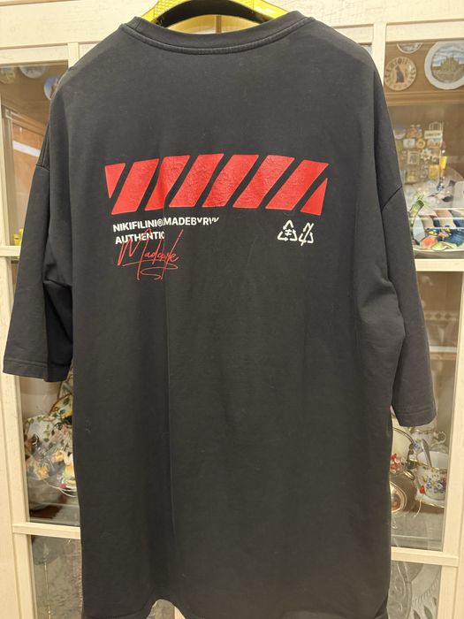 Футболки мужские . В очень хорошем состоянии