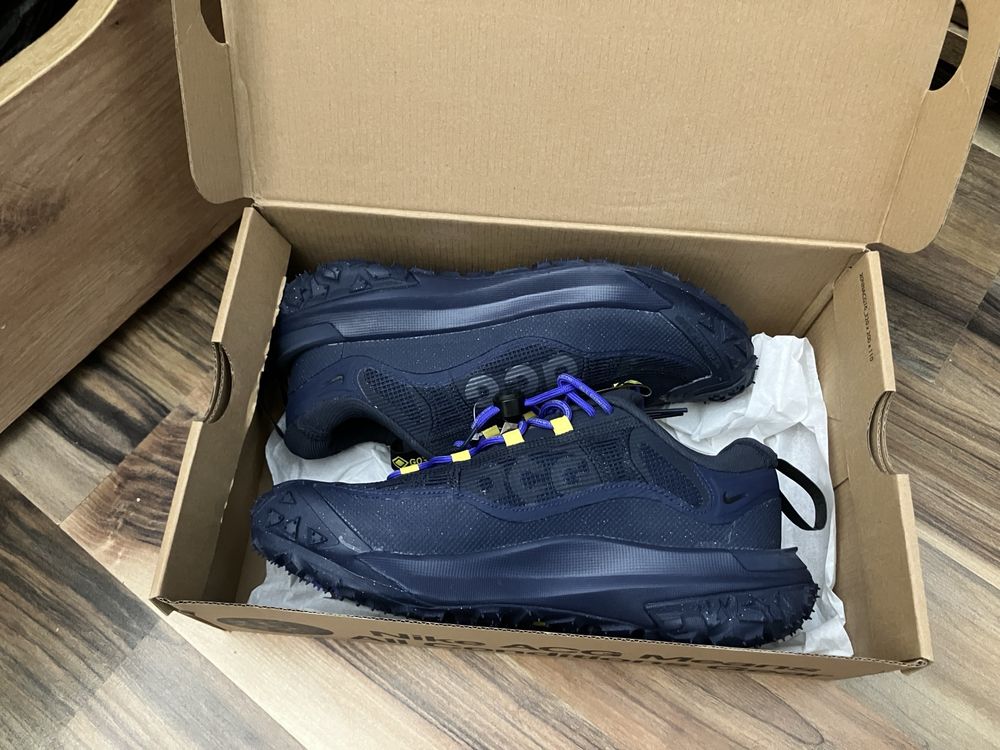 Обувки nike acg