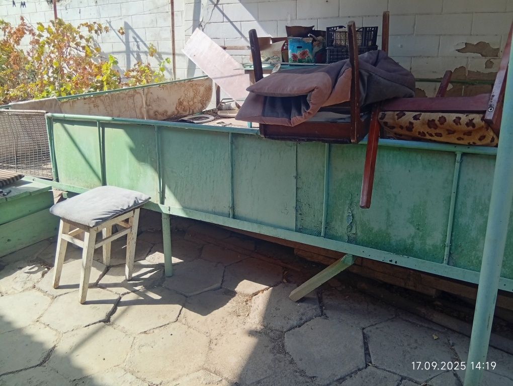 Продаеться Железный тапчан
