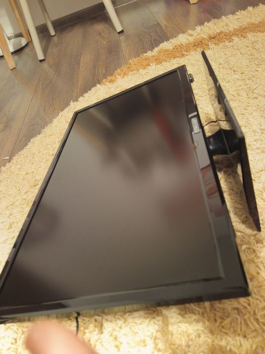 Televizor led full hd non-smart