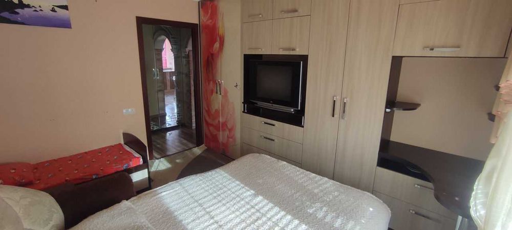 Двустаен имот в Бенковски