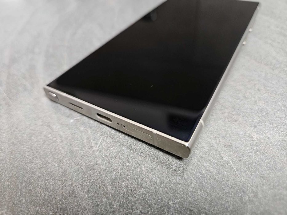 Samsung S24 Ultra Dual sim 256Gb 12Gb ram