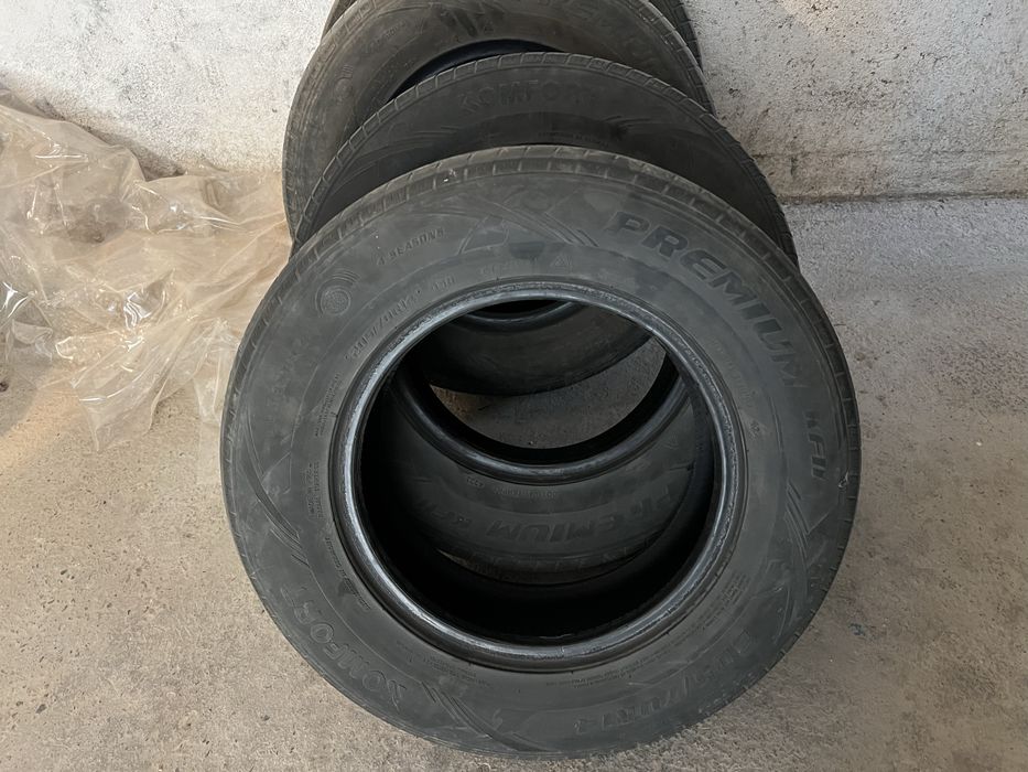 Шины продается 4 штук