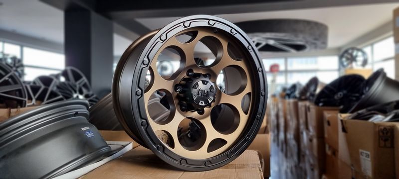 18цола 6х139.7 Toyota Mitsubishi Ford Ranger Ram