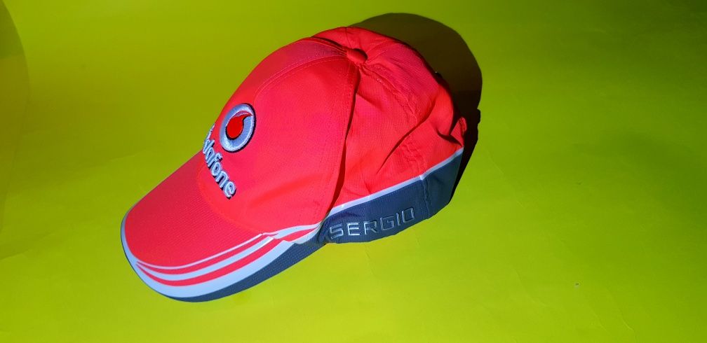 Шапка   Vodafone McLaren Mercedes