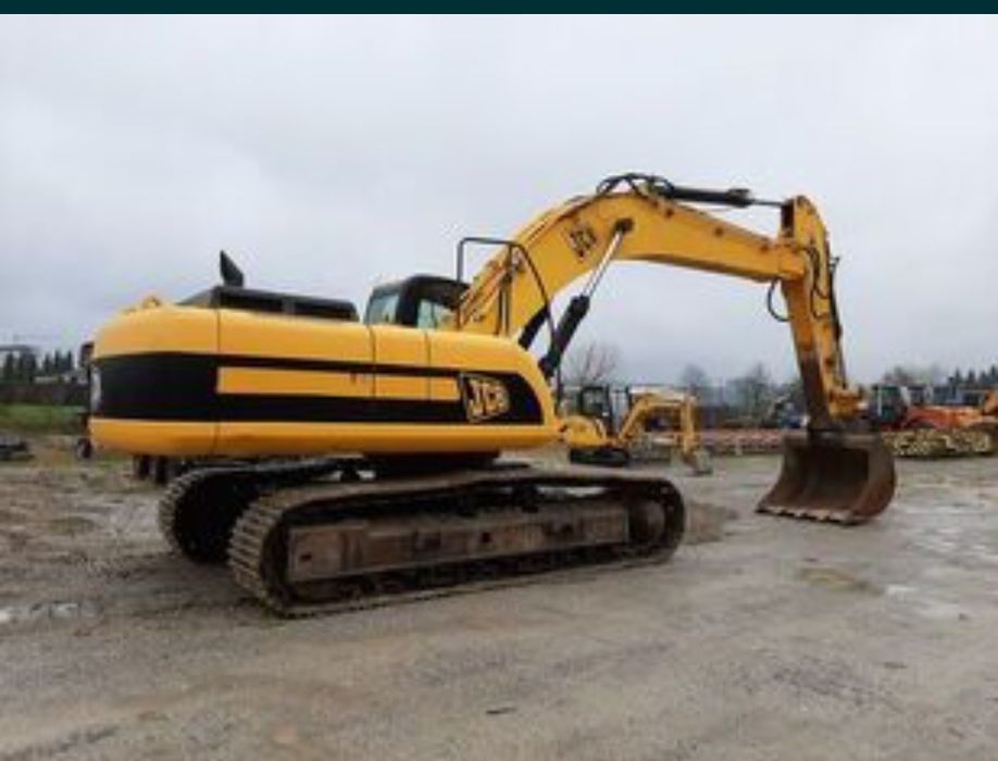 JSB 330 экскаватор сотилади