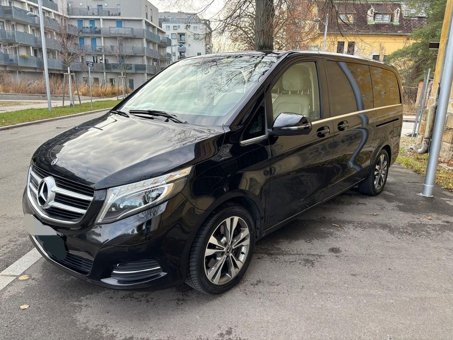 Mercedes v250 avantgarde, proprietar, faruri led, uși electrice