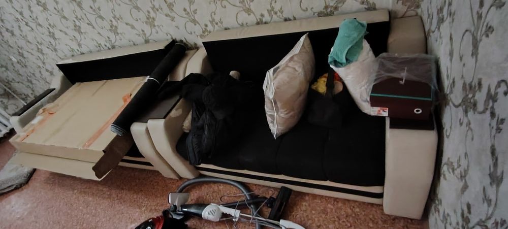 Отдам даром диваны, кровать, шкаф