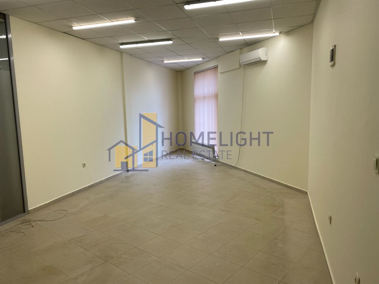 Дава се под наем Офис в София, Младост 1 - 50 кв.м за 500 € - Снимка #2