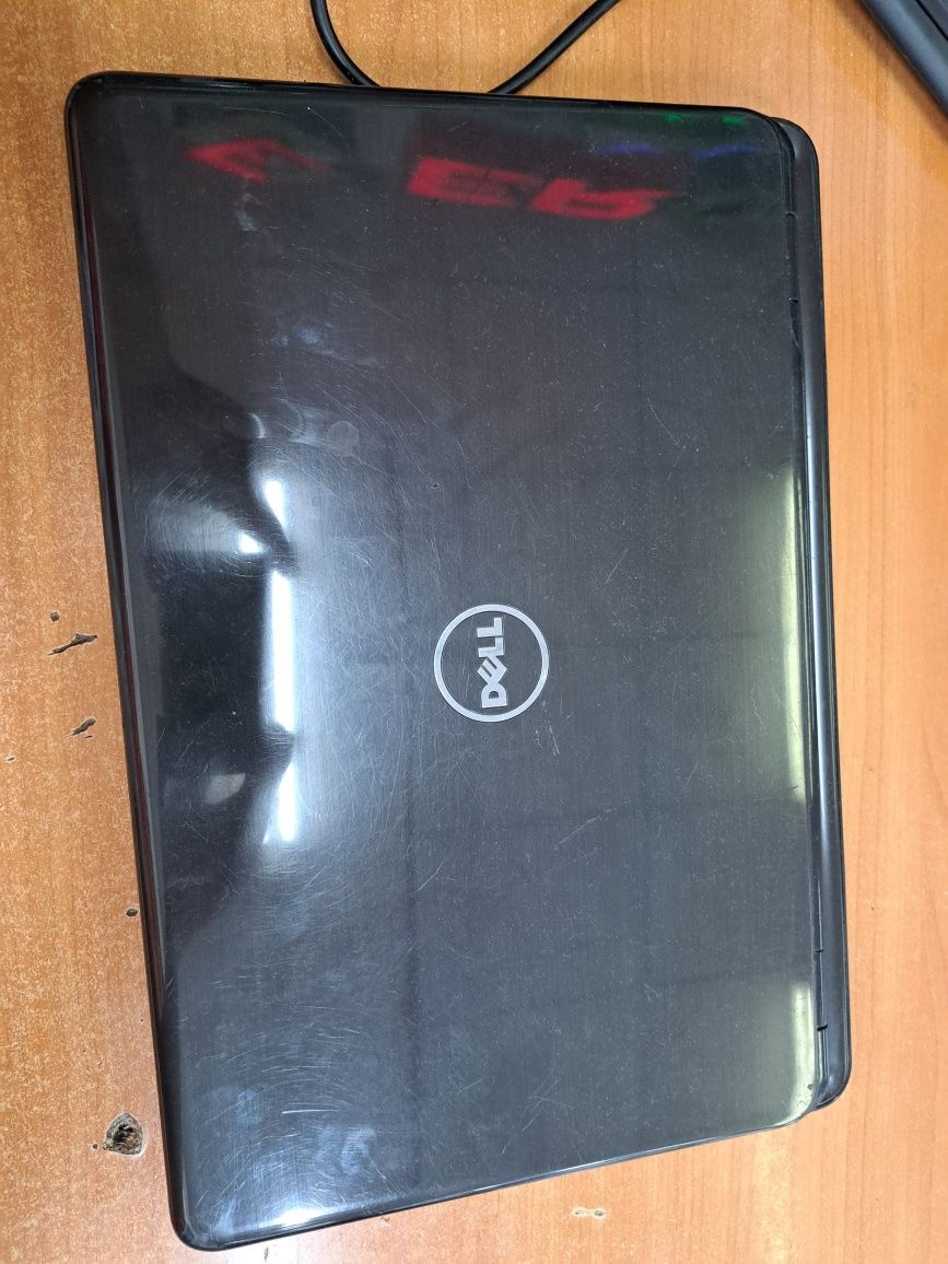 Ноутбук Dell 17 дюма Core i5