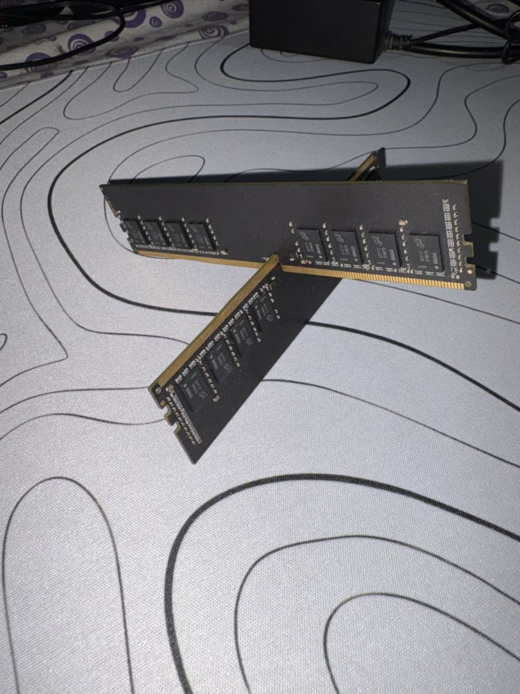 Озу ddr4 4 gb