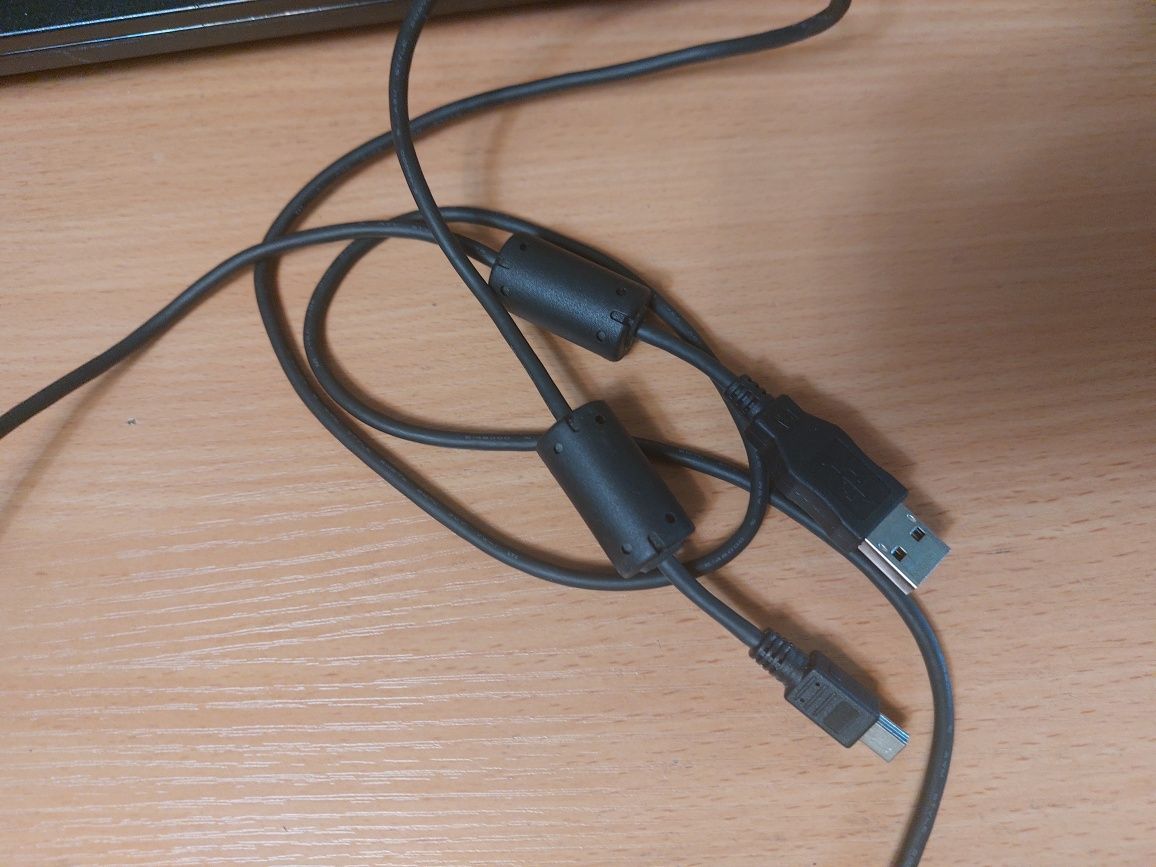 Кабель шнур с USB  на камеру или тп