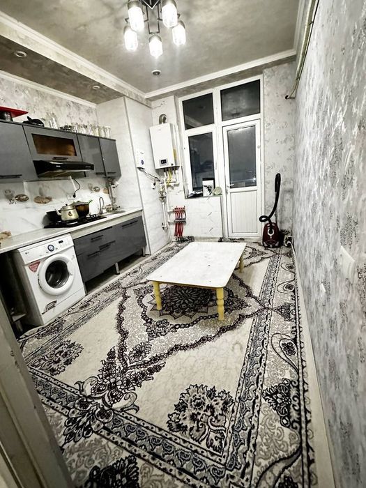 Чош тепа 1/7/12 сотилади