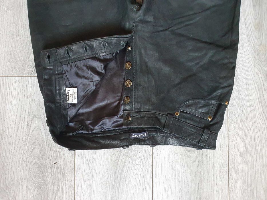 Pantaloni de piele FACTORY (rock, motor) - Marimea 42 (Talie 83 cm)