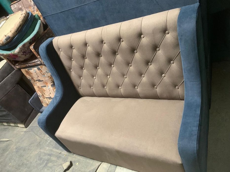 Диваны на кафе и ресторан