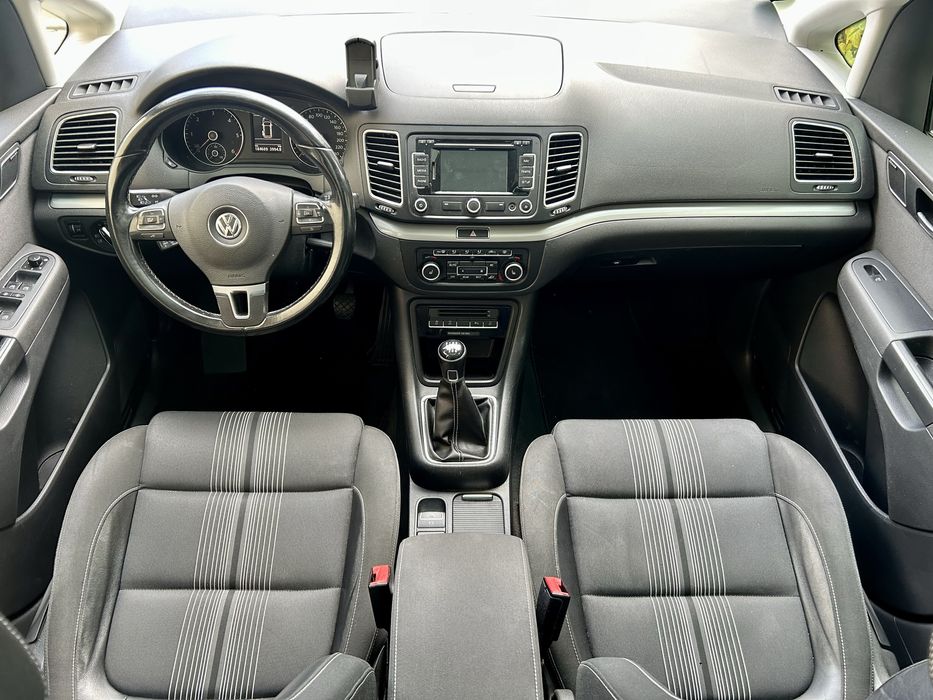Vand VW Sharan Match 2012 Diesel 184500 Km