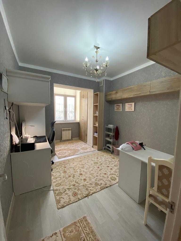 4-комнатная квартира, 107 м², 1 этаж