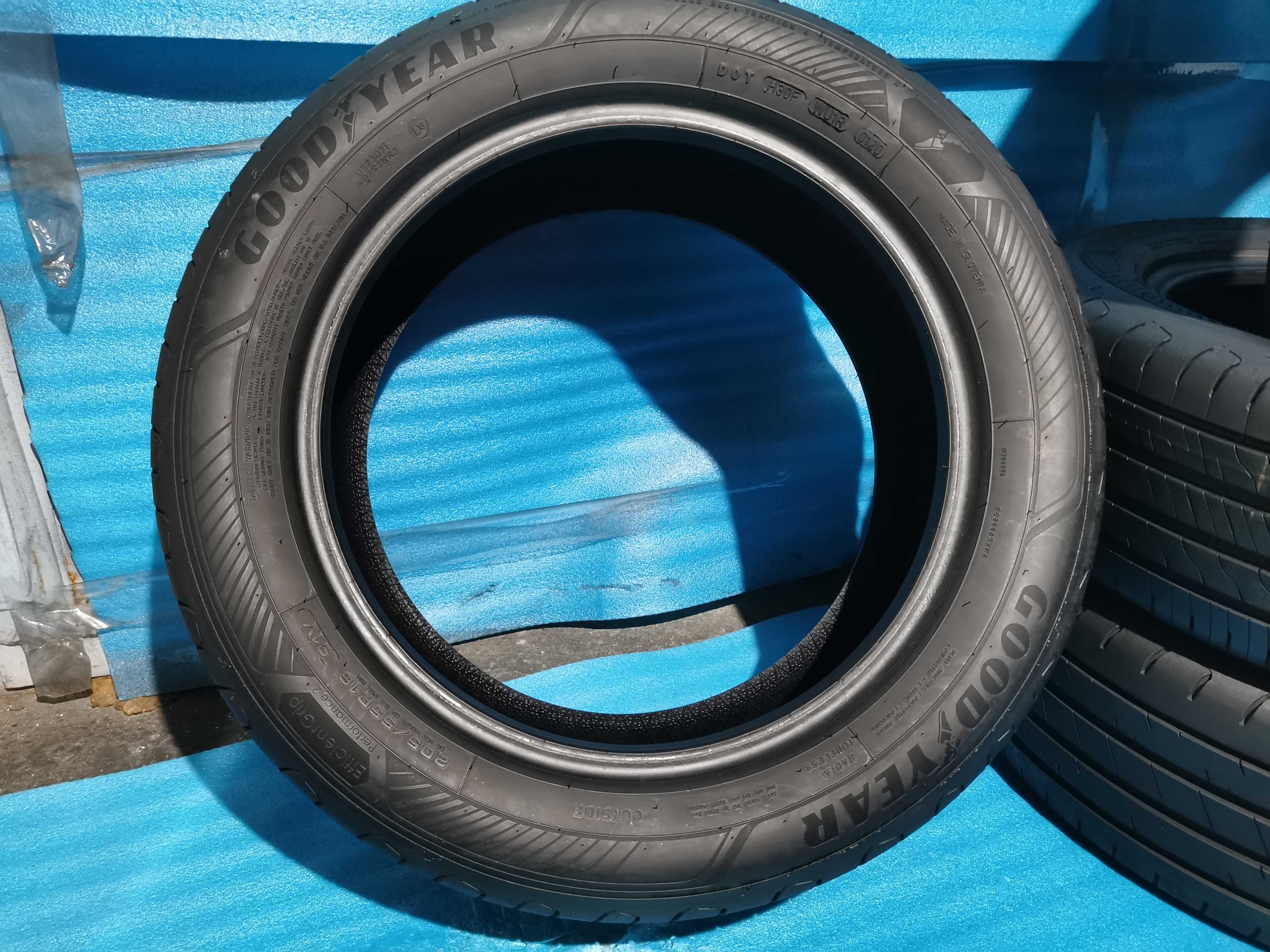 anvelope vara 205 55 16 goodyear