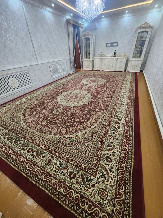 “Imperial” gilam, yangi va toza