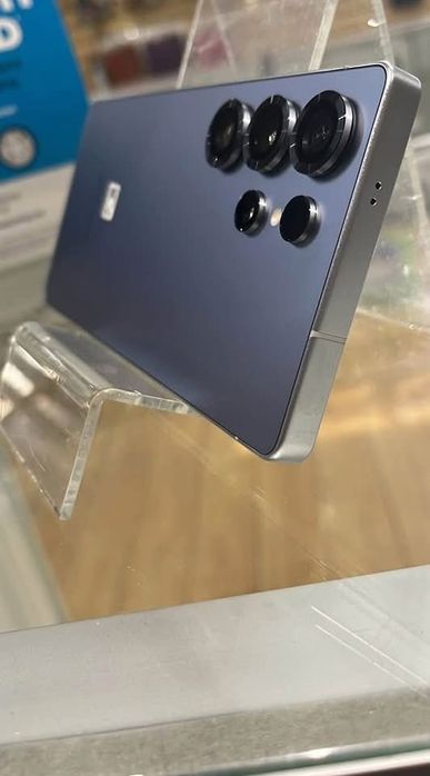 Samsung S25 ULTRA ca NOU cu Garantie