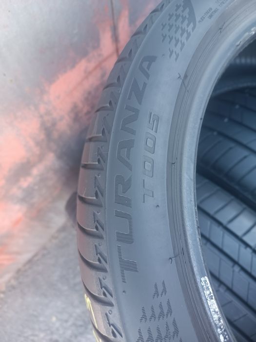 215/45/17 Bridgestone