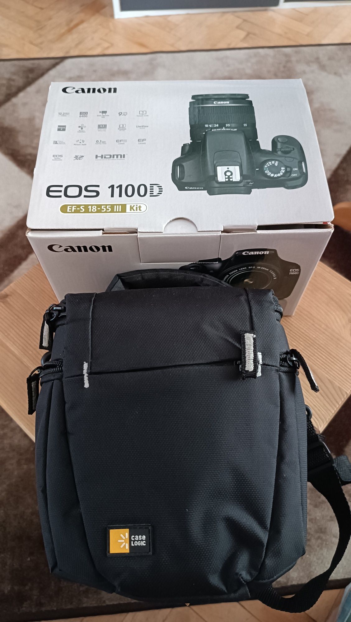 Фотоапарат Canon EOS 1100D