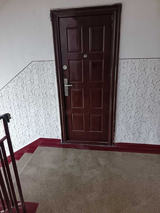 Apartament 2 camere D2 pe Bulevardul M. Viteazu. Preț 16500 euro Neg.