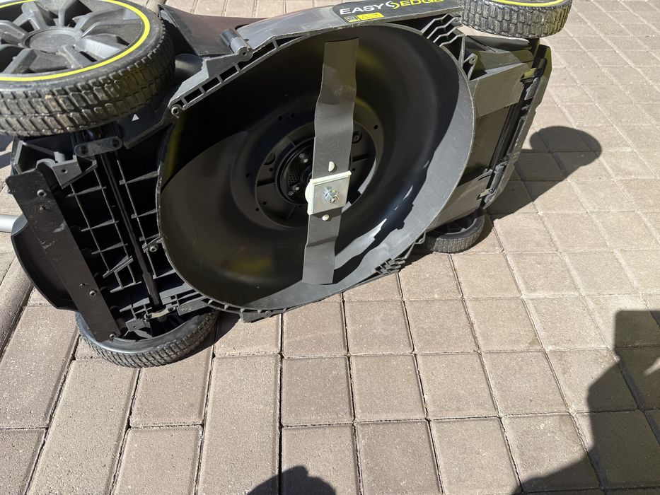 Ryobi Mașină de tuns iarba 36V 40cm Ryobi
