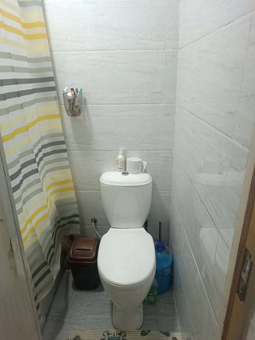 Срочно ‼️1 комнатная Кирпич балкон 1/3 6кв Чиланзара