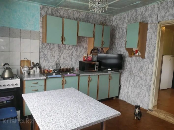 Продам часть дома в Алатауском районе