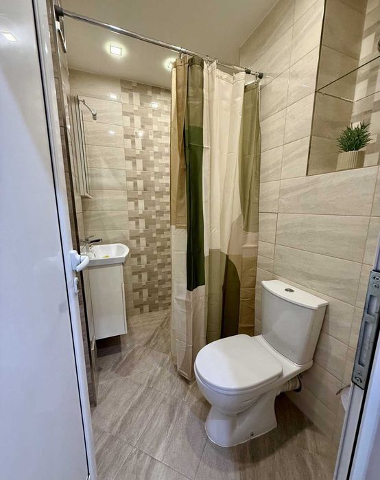 Дава се под наем Тристаен апартамент в София, Център - 70 кв.м за 750 € - Снимка #7