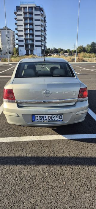 Opel Astra H 1.6