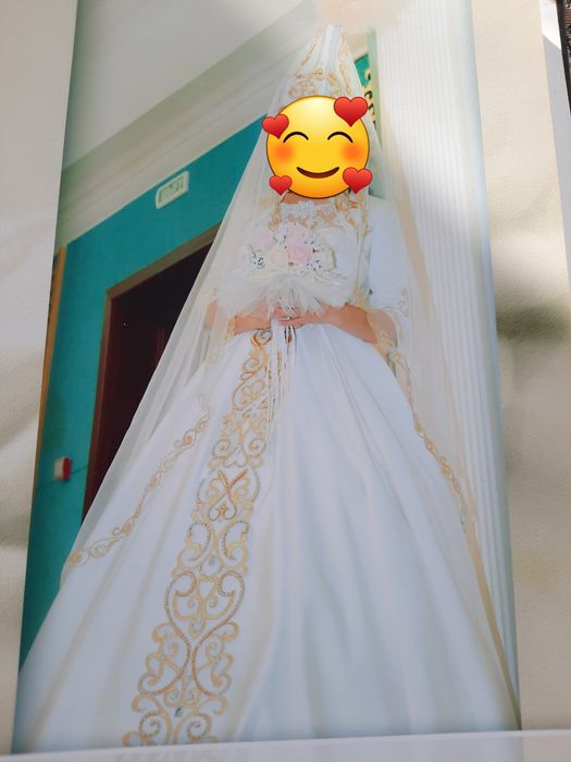 Продам свадебный наряд дёшево, платье,сәукеле,пояс,жакет