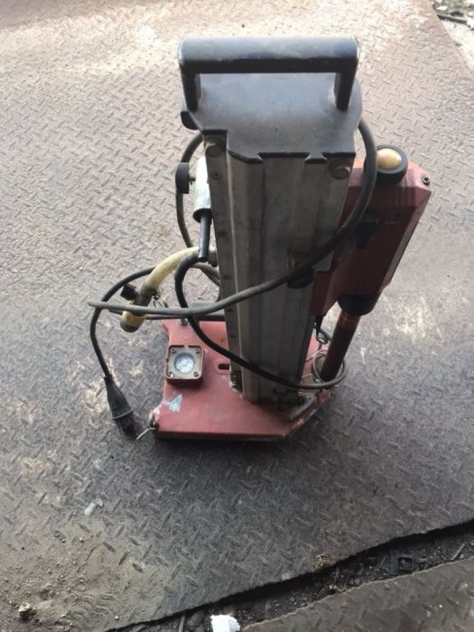 Cărora Hilti dcm 1