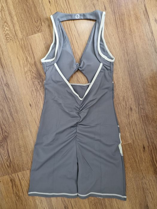 shein нов дамски спортен гащеризон