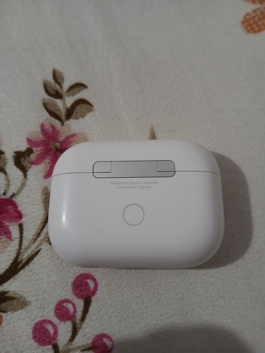 Vand casti airpods pro