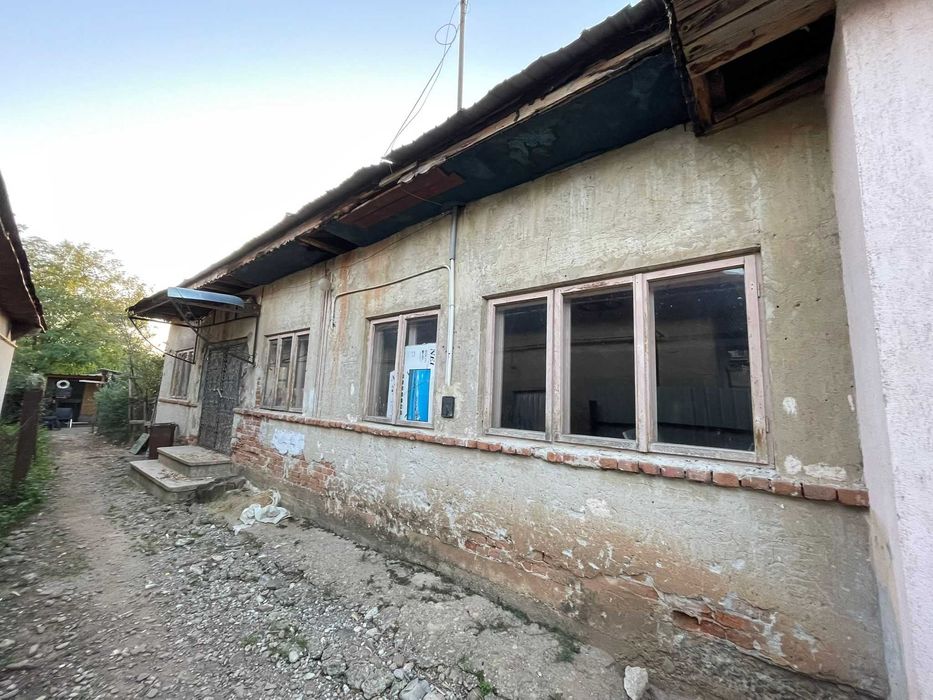 Casa de vanzare - Baicoi