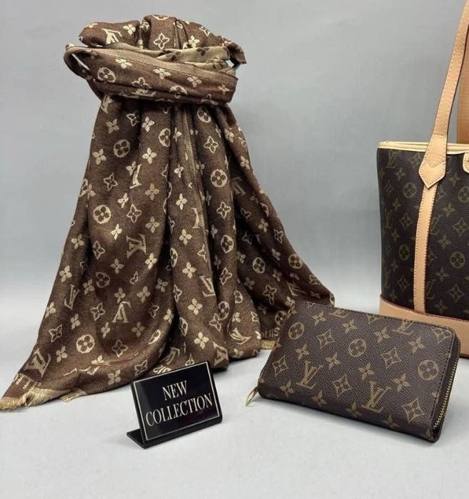 Set esarfa+portofel,super model ,super calitate, saculet, etichetă