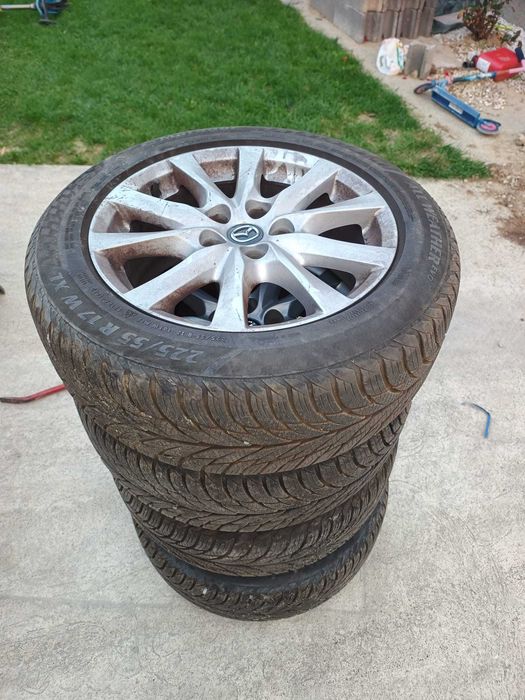Jante si cauciucuri 225/55 R17 M/S aproape NOI Mazda