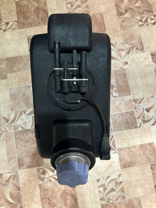 Продам бак для мочевины AdBlue