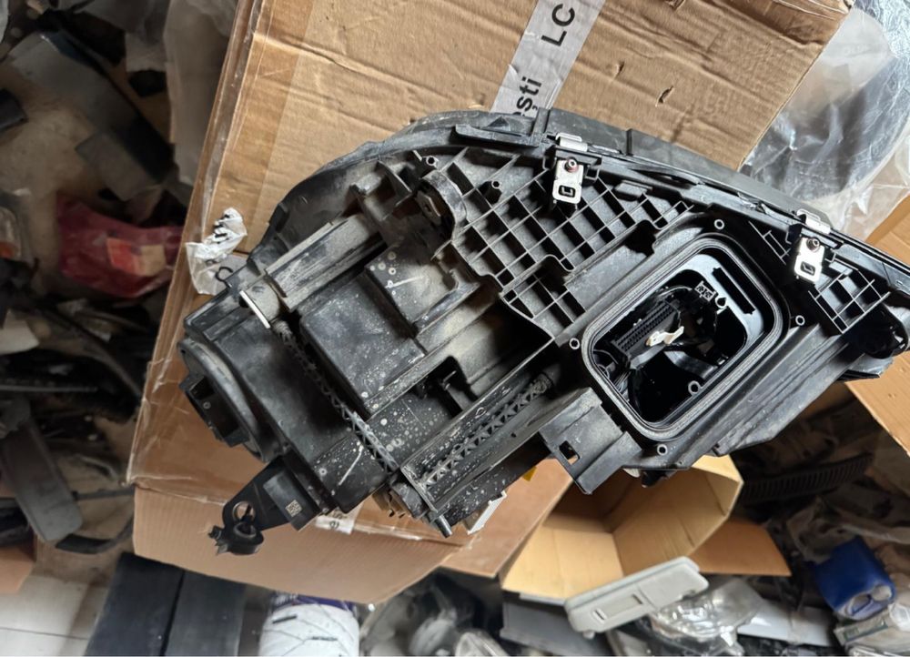 Far dreapta Mercedes GLE 2020 W167 Full LED Original