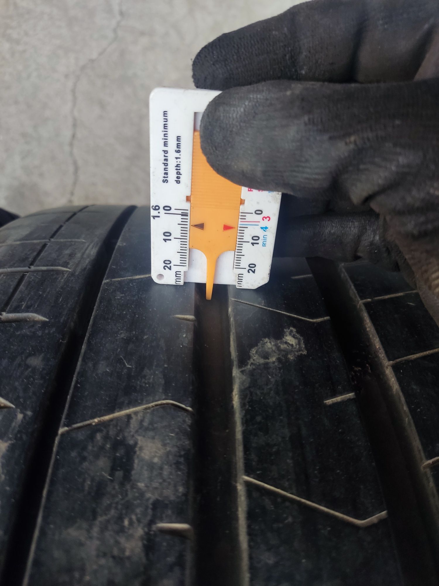 275 35 20 Pirelli P Zero 4 BMW летни