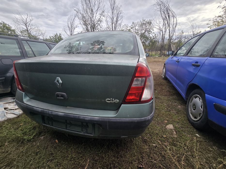 Dezmembrez Renault Clio