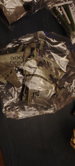 Модел на  СУ-25 1/72 на украинските ВВС