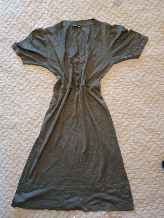 Комплект дрехи за обща стойност 22 лв