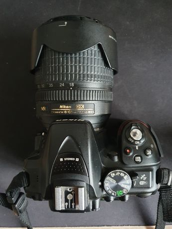 Nikon D5300 + Obiectiv 18-105 f.3.5-5.6
