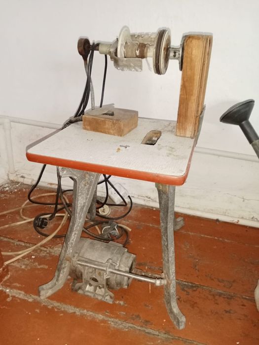 Продам электрическую прялку в хорошем состоянии