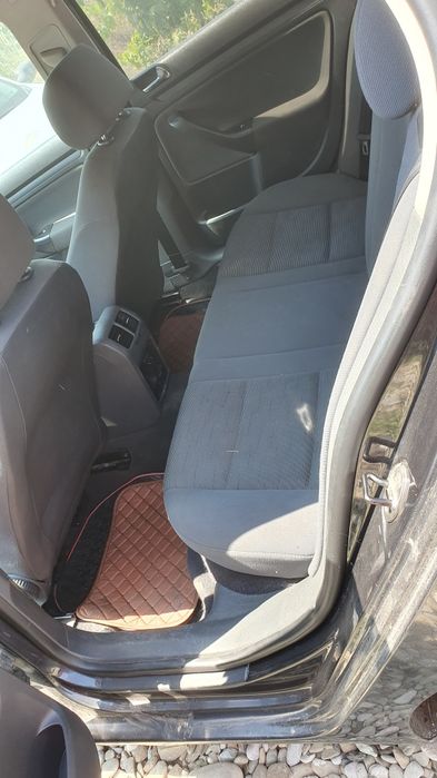 Dezmembrez golf 5 1.9 tdi bkc